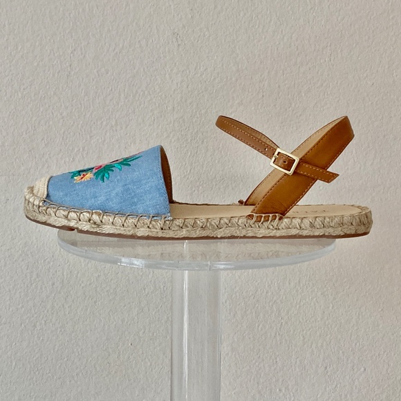 NIB Talbots Denim Espadrilles 7M Embroidered Flamingo Chambray Izzy d'Orsay - Picture 7 of 11